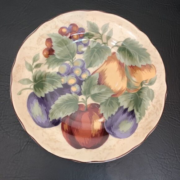 Napa Valley By Noble Excellence Grapes Fruit Leaves Green Red Purple Tan Saucers - Picture 4 of 6